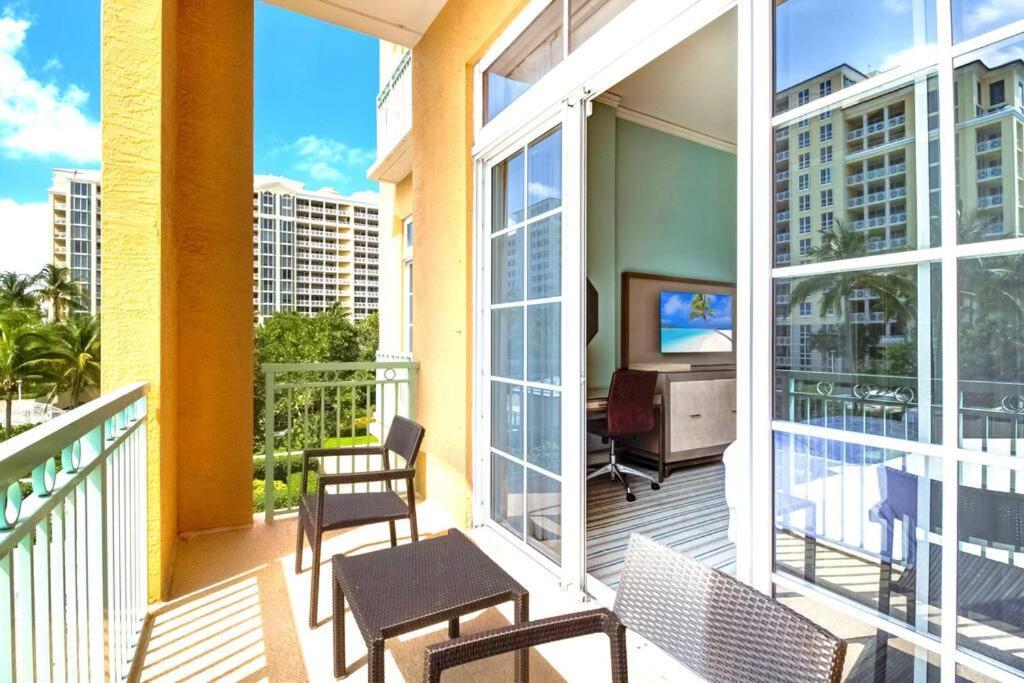Stunning Studio Apartment Located At The Ritz Carlton-Key Biscayne Miami Bagian luar foto